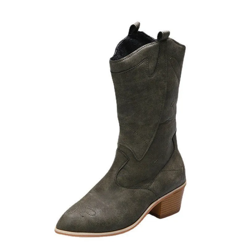 New in autumn and winter with oversized pointed toes hand-embroidered soft leather mid-tube knight boots